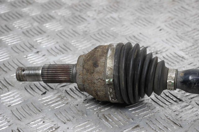 Левая полуось 391013NA0A NISSAN