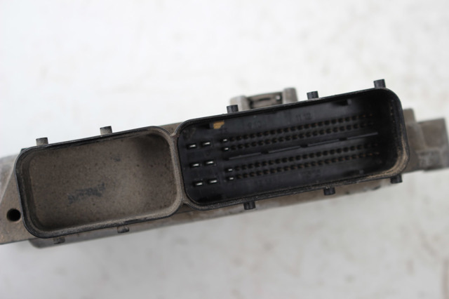 Компьютер двигателя 391122B102 HYUNDAI
