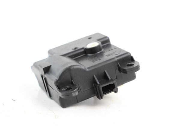 NISSAN 3K01030840 в наличии Черновцы