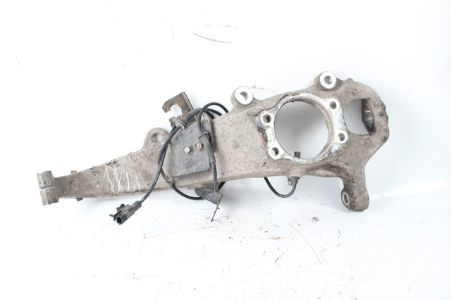 NISSAN 400144GA0A Цапфа передняя правая в наличии Хмельницкий