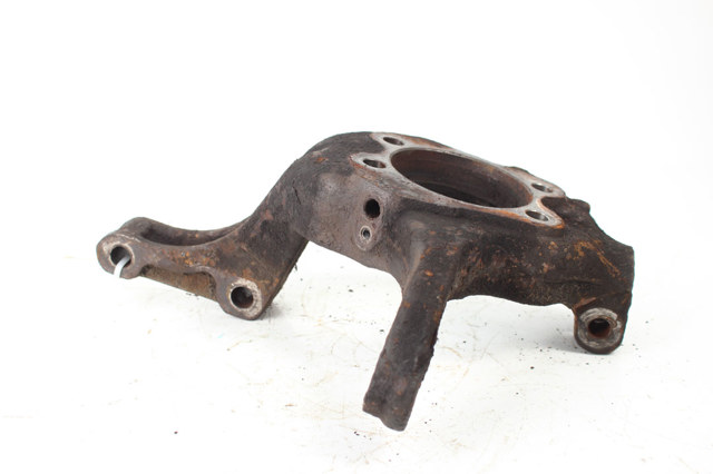 Ось передняя и поворотные кулаки 40014JD000 NISSAN