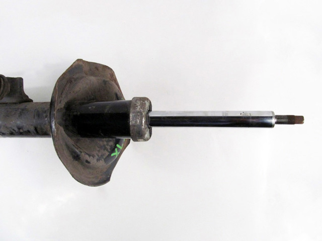 Амортизаторная стойка передняя левая 4060A173 MITSUBISHI