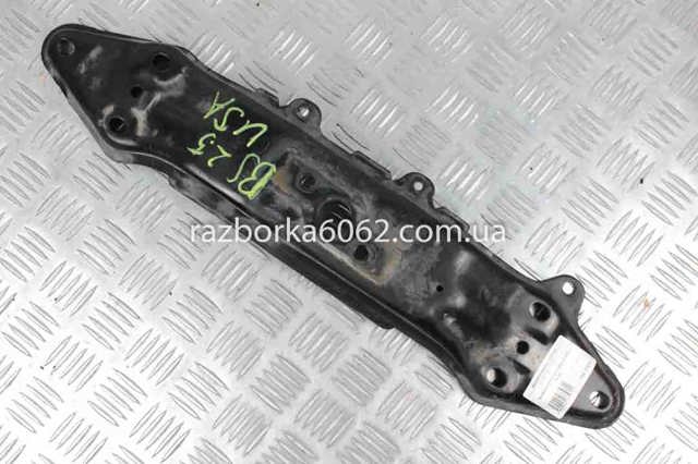 Балка крепления коробки передач 41011AL010 SUBARU