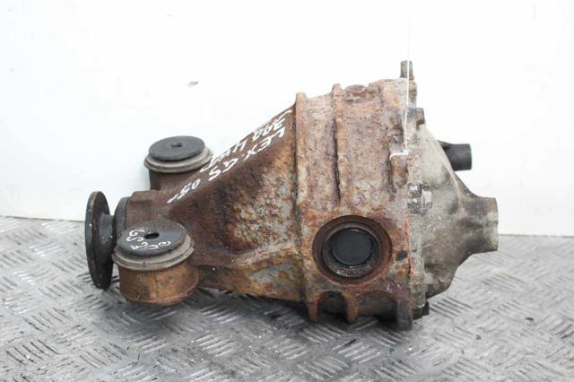Дифференциал задний 4111030A60 TOYOTA
