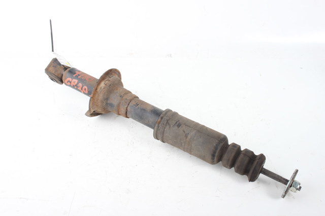 Амортизационная стойка задняя 4162A338 MITSUBISHI