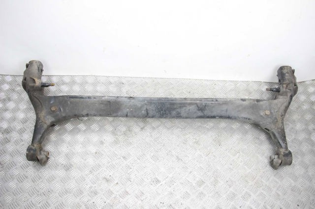 Подрамник задний 421100F010 TOYOTA