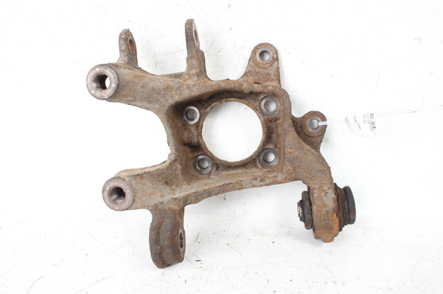 4230402140 TOYOTA Цапфа задняя правая купить в Хмельницкий