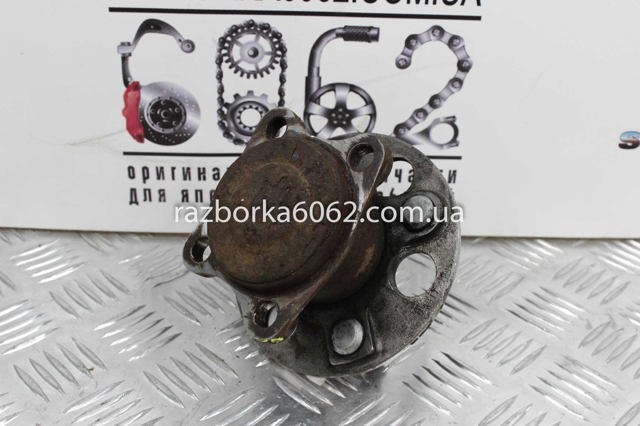 Ступица заднего колеса 4241052070 TOYOTA