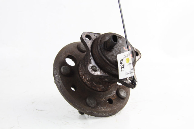 4245048011 TOYOTA Ступица задняя правая купить в Запорожье
