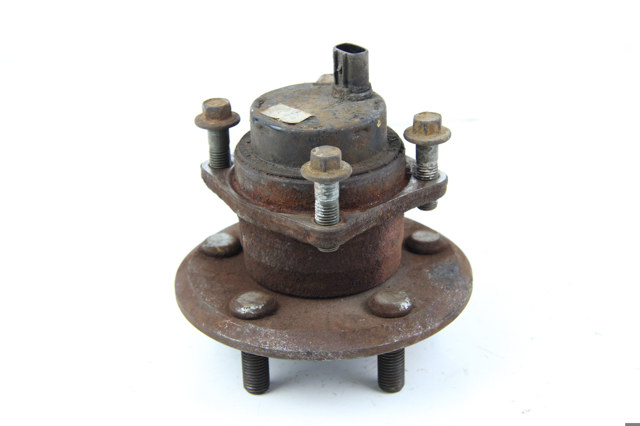 Ступица заднего колеса 4245063011 TOYOTA