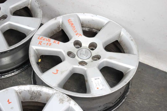 TOYOTA 4261148180 в наличии Одесса