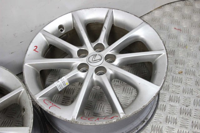 TOYOTA 4261176050 Диски колесные литые (легкосплавные, титановые) в наличии Ужгород