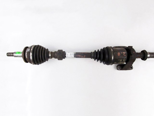 Полуось передняя, правая 4341042190 TOYOTA