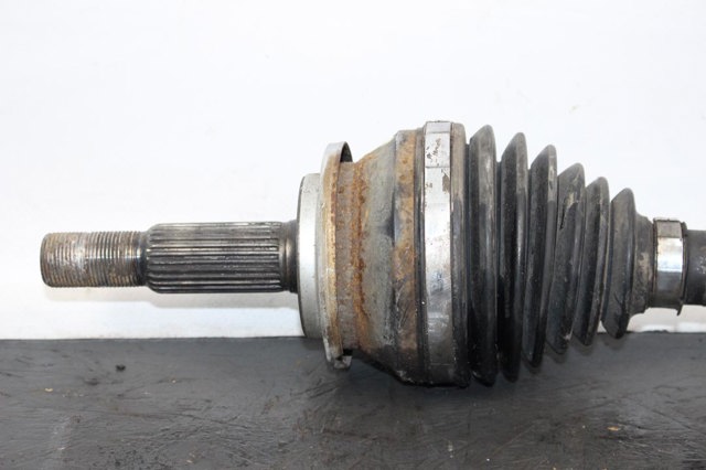 Левая полуось 4342033360 TOYOTA