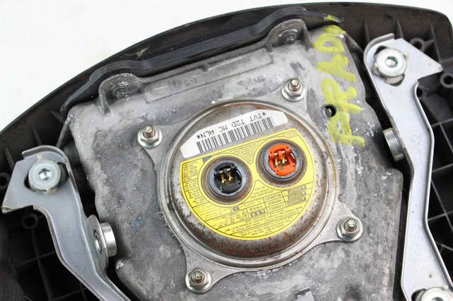 Подушка в руле 4513035421C0 TOYOTA