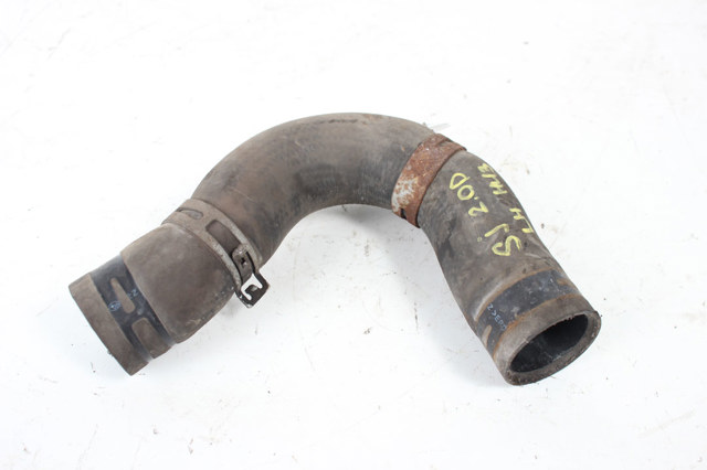Нижний патрубок радиатора 45161AG100 SUBARU
