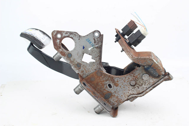 Ппривод тормозного крана 465011KA0B NISSAN