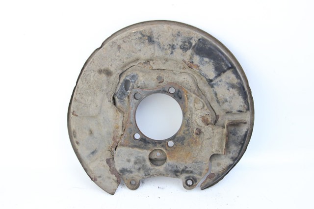 Защита тормозного диска заднего, правая 4650342020 TOYOTA
