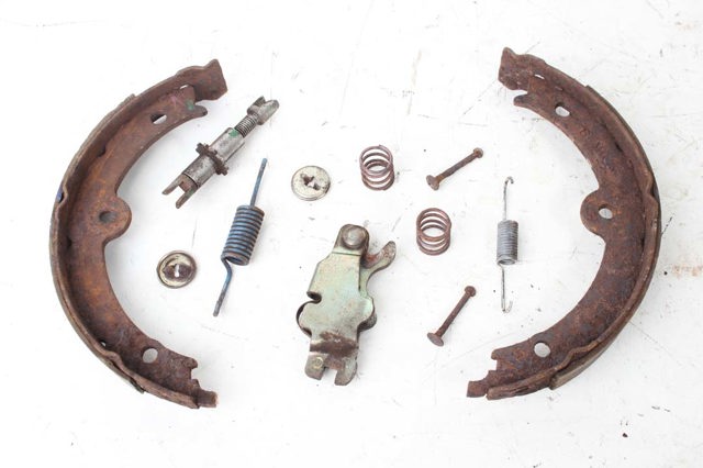 Регулятор заднего барабанного тормоза 4740632010 TOYOTA