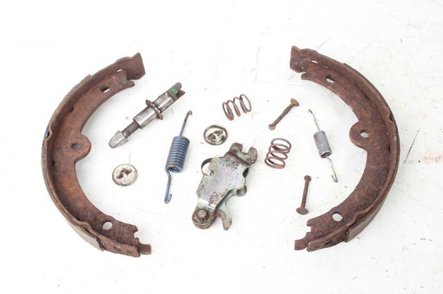 4740632010 TOYOTA Регулятор заднего барабанного тормоза купить в Полтава