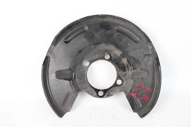 Защита тормозного диска заднего, правая 4788102190 TOYOTA