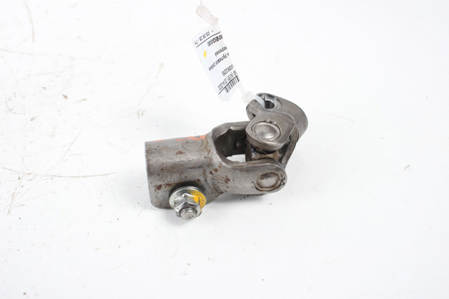 Карданчик вала рулевой колонки, нижний 48080EG000 NISSAN