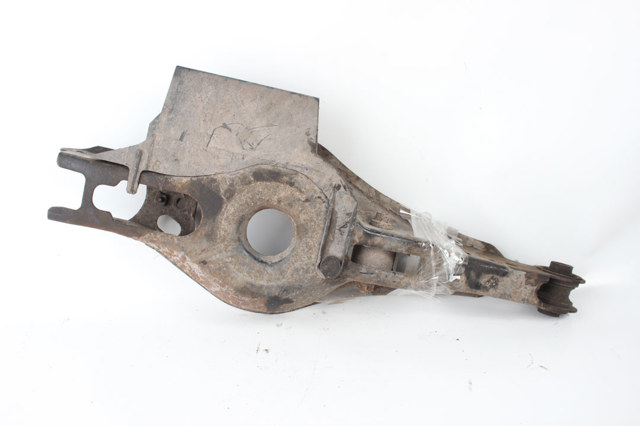 4873042060 TOYOTA Рычаг задней подвески нижний левый/правый купить в Николаев