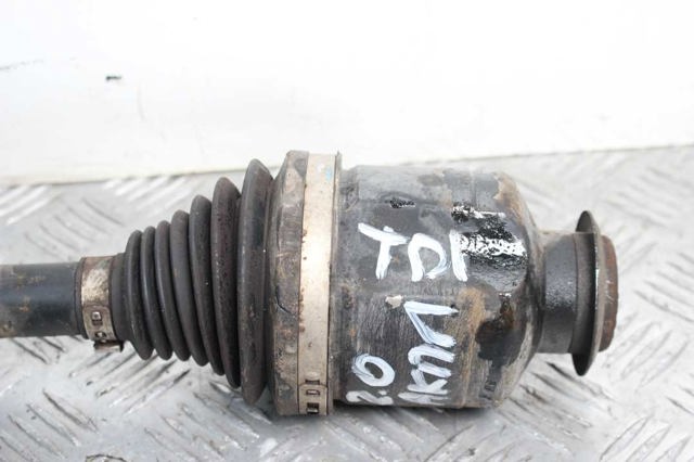 Полуось передняя, правая 495012Y060 HYUNDAI