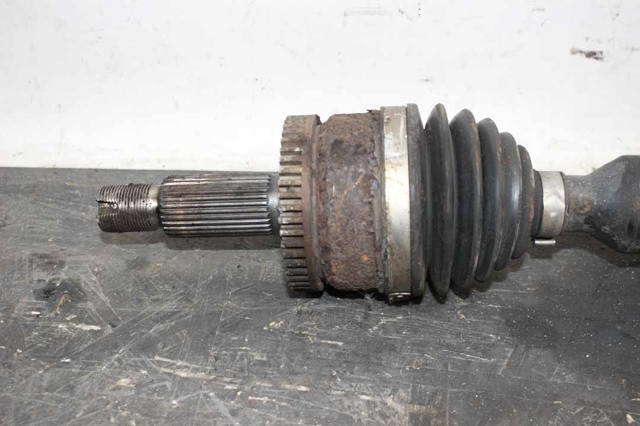 Полуось передняя, правая 49525D7180 HYUNDAI