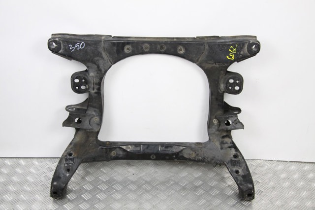 Балка передней подвески 5110030670 TOYOTA