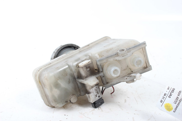 5120065JA0 SUZUKI Бачок главного тормозного цилиндра (тормозной жидкости) купить в Киев