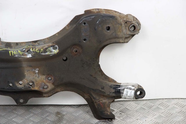 TOYOTA 5120121060 Балка передней подвески (подрамник) в наличии Днепр