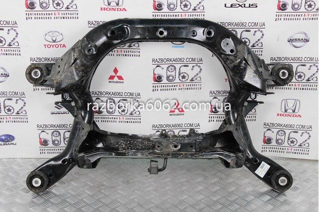 Подрамник задний 5120642090 TOYOTA