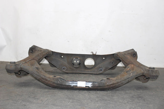 5120648090 TOYOTA Балка задней подвески (подрамник) купить в Киев