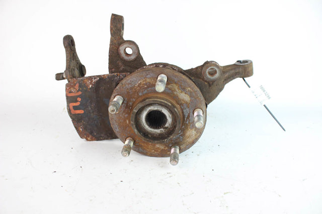 HYUNDAI 517162T110 Цапфа передняя правая в наличии Кривой Рог