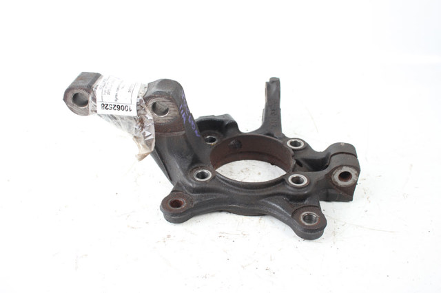 Кулак поворотный передний правый 51716D3100 HYUNDAI
