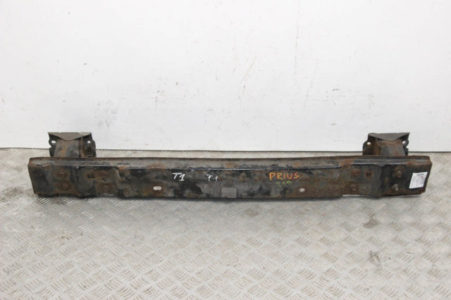 Балка бампера заднего 5202312240 TOYOTA
