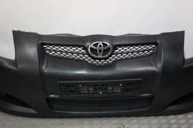 TOYOTA 5215902680 Бампер задний в наличии Кривой Рог