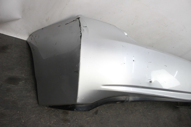 Бампер задний 5215947905 TOYOTA
