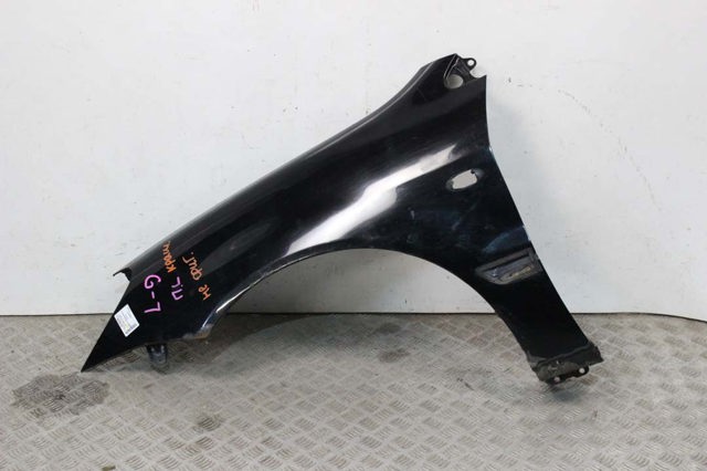 Крыло левое 5220A733 MITSUBISHI