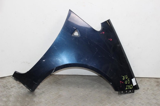 Переднее правое крыло 5220D126 MITSUBISHI