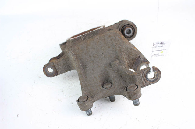 Цапфа поворотного кулака 52710D7000 HYUNDAI