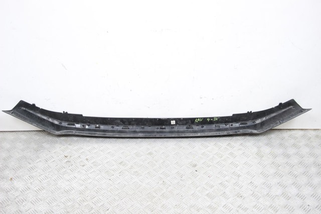 Накладка переднего бампера 5271142040 TOYOTA