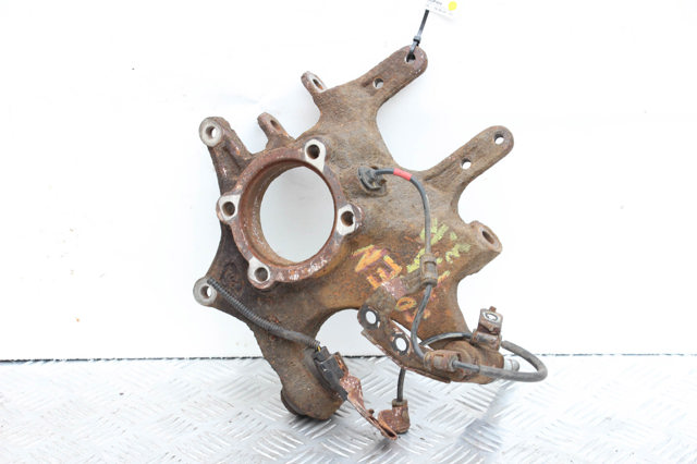 527202P400 HYUNDAI купить в Ирпень