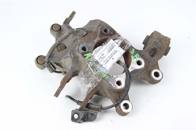 Цапфа правая 52720D7100 HYUNDAI