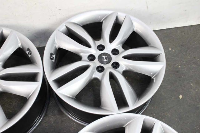 529102W195 HYUNDAI купить в Киев