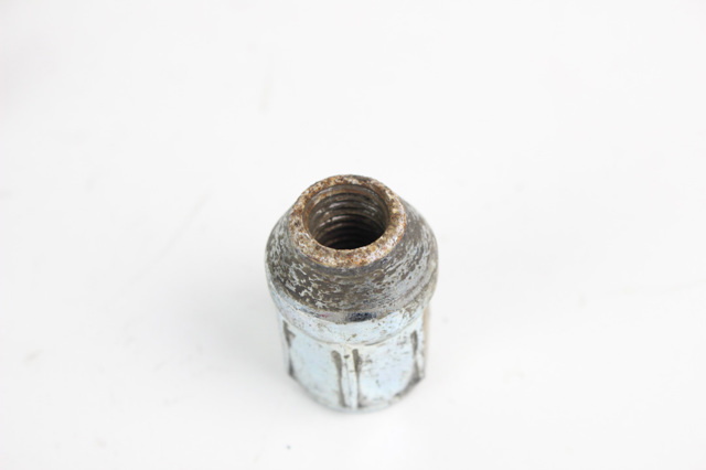 Гайка колесная 529502G000 HYUNDAI