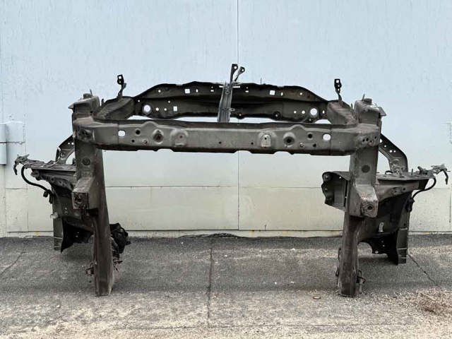 TOYOTA 5320148110 Рамка радиатора в наличии Полтава