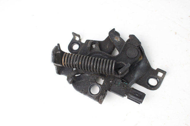 Замок капота 5351047090 TOYOTA