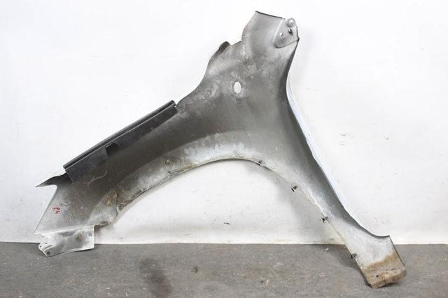 TOYOTA 5380142130 Крыло переднее правое в наличии Ровно